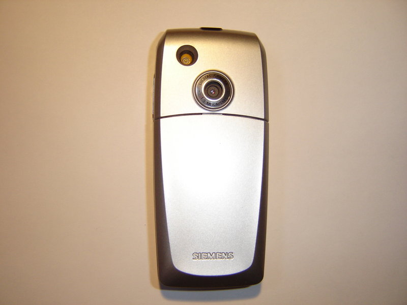 Siemens S65 zezadu.JPG